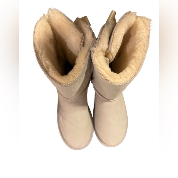 Cream Faux Shearling Bow Winter Boots - Picture 3 of 8